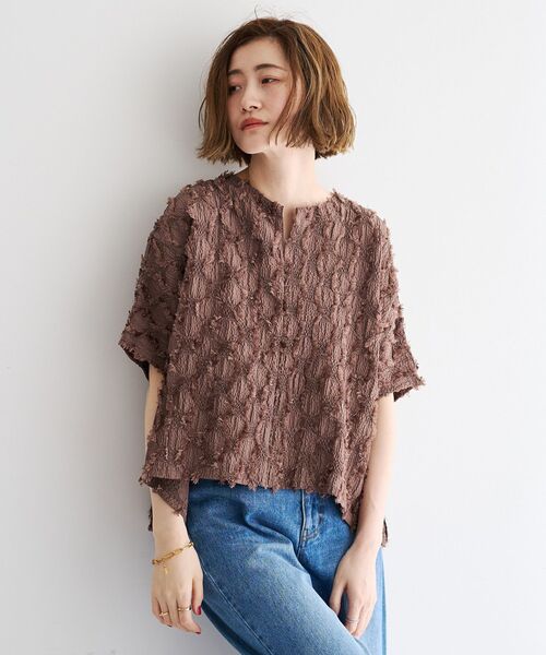 YECCA VECCA(イェッカヴェッカ)の「ジャガードフリンジブラウス(シャツ/ブラウス・レディース・アイボリー/モカ/ブラック・FREE)」の3枚目の写真