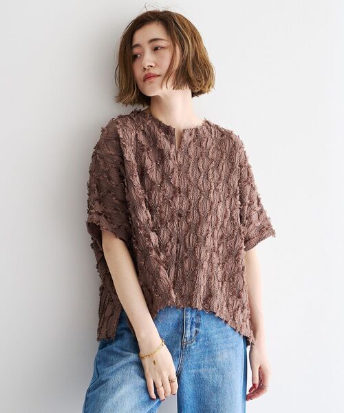 YECCA VECCA(イェッカヴェッカ)の「ジャガードフリンジブラウス(シャツ/ブラウス・レディース・アイボリー/モカ/ブラック・FREE)」の21枚目の写真