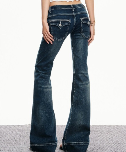 REBALANCE（リバランス）の「フレアデニムパンツ（デニムパンツ・レディース・A・LARGE/MEDIUM/SMALL）」の6枚目の写真