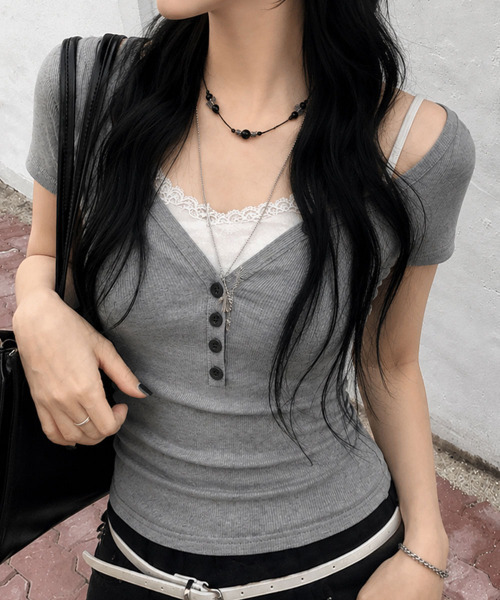 VIVID LADY(ビビッドレディー)の「ヘンリーネック リブ半袖トップス(Tシャツ/カットソー・レディース・グレー/ブルー/アイボリー・FREE)」の3枚目の写真