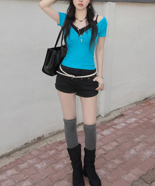 VIVID LADY(ビビッドレディー)の「ヘンリーネック リブ半袖トップス(Tシャツ/カットソー・レディース・グレー/ブルー/アイボリー・FREE)」の9枚目の写真