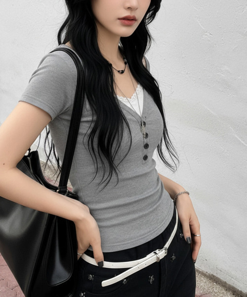 VIVID LADY(ビビッドレディー)の「ヘンリーネック リブ半袖トップス(Tシャツ/カットソー・レディース・グレー/ブルー/アイボリー・FREE)」の15枚目の写真
