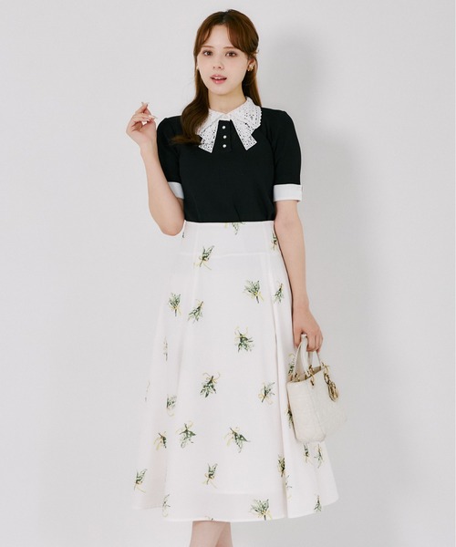 tocco closet(トッコ クローゼット)の「バックレースアップスズランブーケプリントスカート(スカート・レディース・グレイッシュブルー/イエロー・M)」の17枚目の写真