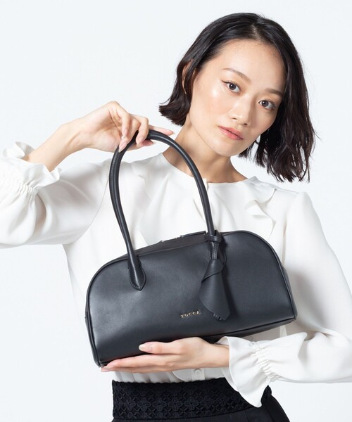 TOCCA(トッカ)の「BUD OF LILY SLIM BOSTON BAG ボストンバッグ(ボストンバッグ・レディース・ブラック系・F)」の5枚目の写真