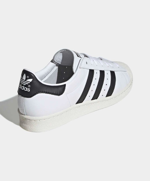 adidas(アディダス)の「スーパースター 82 / Superstar 82 / アディダスオリジナルス adidas Originals(スニーカー・メンズ・ホワイト・22.0cm/22.5cm/23.0cm/23.5cm/30.0cm/27.0cm/27.5cm/28.0cm/28.5cm/29.0cm/29.5cm/24.0cm/24.5cm/25.0cm/25.5cm/26.0cm/26.5cm)」の5枚目の写真