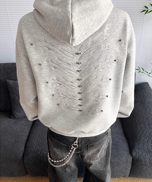 Ressaca(レサーカ)の「スタッズ付きバック刺繍スウェットパーカー(パーカー・メンズ・ブラック/グレー・M/L)」の22枚目の写真