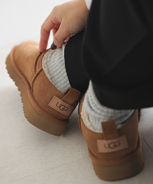 UGG(アグ)の「《追加》UGG/アグ W CLASSIC MICRO 1173891(その他シューズ・レディース・キャメル/ブラック・23cm/24cm/25cm)」の17枚目の写真