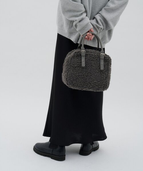 CIAOPANIC TYPY(チャオパニックティピー)の「:【ZOZO限定】アソート素材ベルトデザインボストンBAG(ショルダーバッグ・レディース・グレー/ブラック/ブラウン・ONE SIZE)」の17枚目の写真