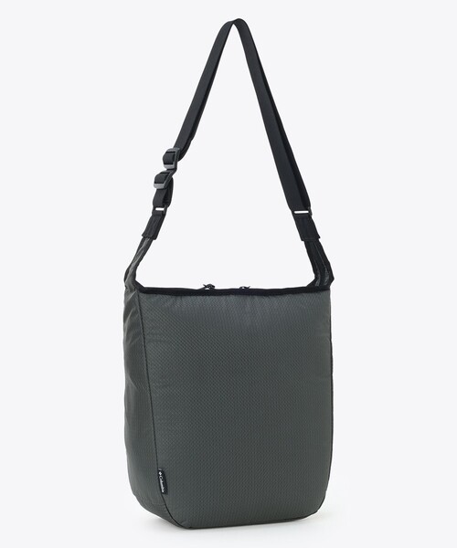 Columbia(コロンビア)の「Columbia/ グレートスモーキーガーデンEXショルダー /コロンビア(ショルダーバッグ・レディース・グレー/ブラック系その他/ブラック・ONE SIZE)」の4枚目の写真