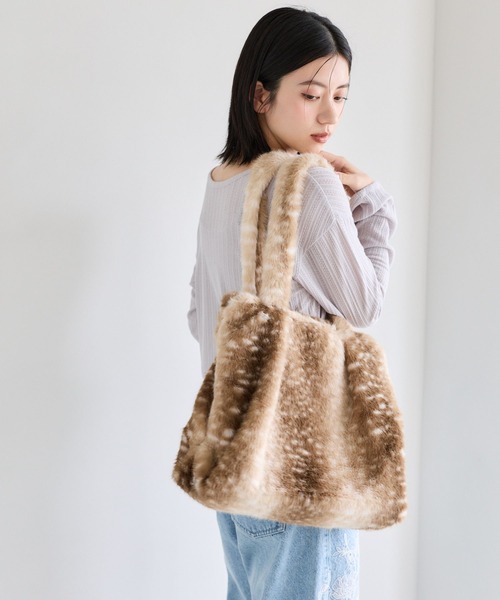 mysty woman（ミスティウーマン）の「アニマルフェイクファーBAG　 999567（トートバッグ・レディース・ベージュ系その他2/ベージュ系その他/ブラウン系その他・FREE）」の3枚目の写真