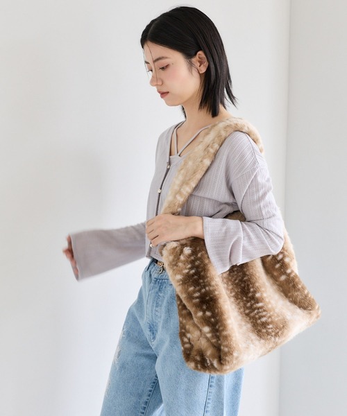 mysty woman（ミスティウーマン）の「アニマルフェイクファーBAG　 999567（トートバッグ・レディース・ベージュ系その他2/ベージュ系その他/ブラウン系その他・FREE）」の6枚目の写真