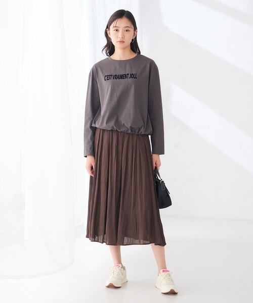 a.v.v(アーヴェヴェ)の「裾ドロスト ロンT(Tシャツ/カットソー・レディース・ホワイト/チャコールグレー・39)」の5枚目の写真