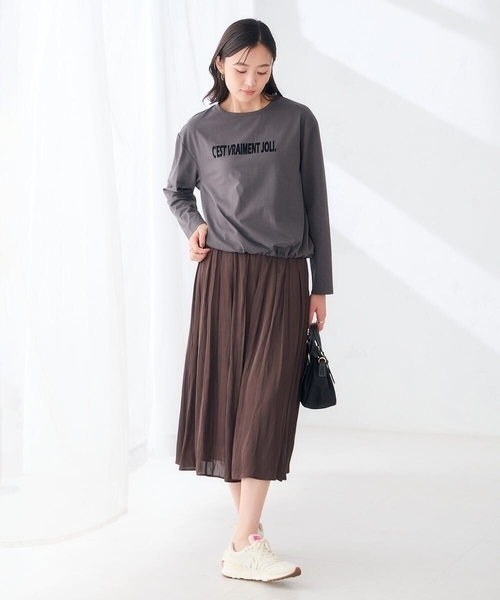 a.v.v(アーヴェヴェ)の「裾ドロスト ロンT(Tシャツ/カットソー・レディース・ホワイト/チャコールグレー・39)」の7枚目の写真