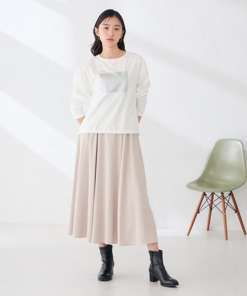 a.v.v(アーヴェヴェ)の「裾ドロスト ロンT(Tシャツ/カットソー・レディース・ホワイト/チャコールグレー・39)」の8枚目の写真