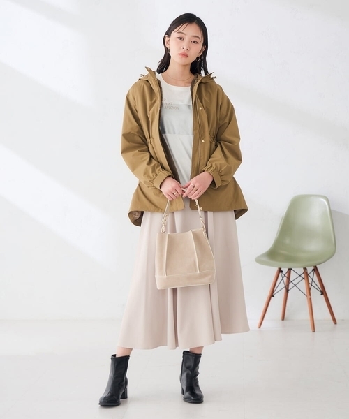 a.v.v(アーヴェヴェ)の「裾ドロスト ロンT(Tシャツ/カットソー・レディース・ホワイト/チャコールグレー・39)」の18枚目の写真