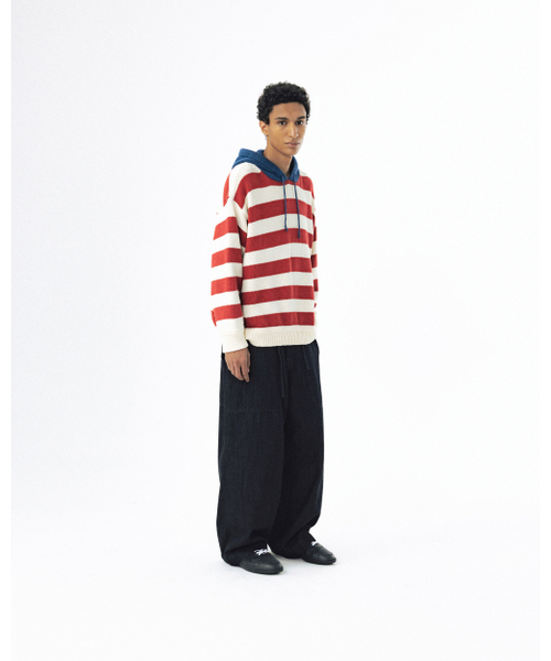 ANGLAN(アングラン)の「ストライプニットフーディー - レッド(ニット/セーター・メンズ・その他・ONE SIZE)」の4枚目の写真