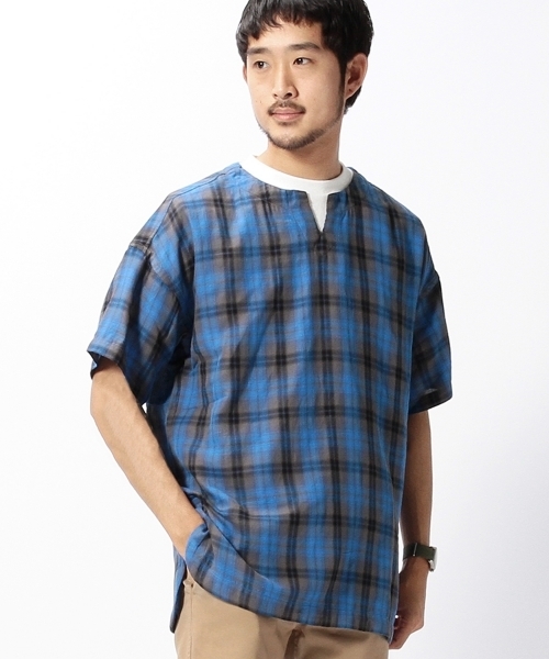 BEAMS(ビームス)の「BEAMS / オンブレチェックプルオーバー(シャツ/ブラウス・メンズ・ホワイト/ブルー・MEDIUM/LARGE/SMALL)」の3枚目の写真