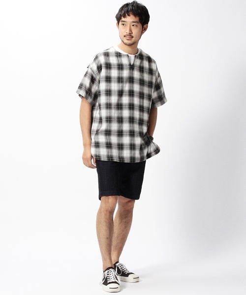 BEAMS(ビームス)の「BEAMS / オンブレチェックプルオーバー(シャツ/ブラウス・メンズ・ホワイト/ブルー・MEDIUM/LARGE/SMALL)」の5枚目の写真