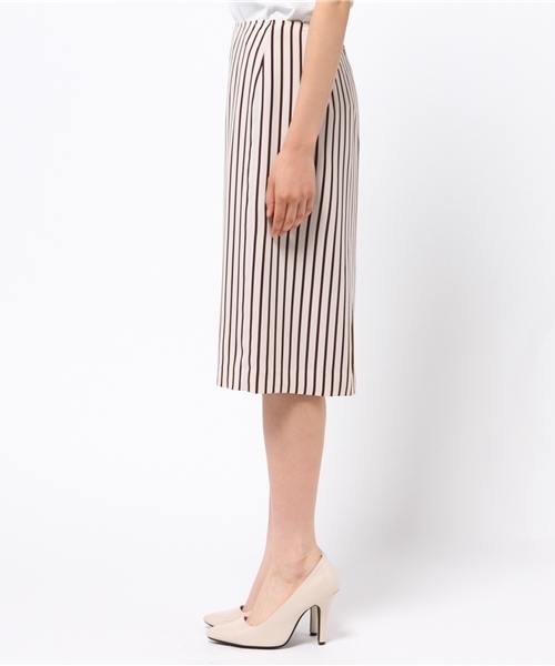 22 OCTOBRE（ヴァンドゥ－オクトーブル）の「マルチストライプスカート【セットアップ対応商品】（スカート・レディース・ネイビー/ホワイト・40/38/36）」の8枚目の写真