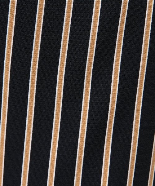 22 OCTOBRE（ヴァンドゥ－オクトーブル）の「マルチストライプスカート【セットアップ対応商品】（スカート・レディース・ネイビー/ホワイト・40/38/36）」の6枚目の写真