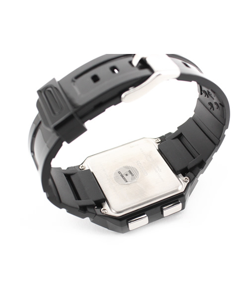 adidas Originals（アディダスオリジナルス）の「PEACH TREE RETRO（アナログ腕時計・メンズ・ホワイト/ブラック/ブルー/レッド・ﾌﾘ-）」の7枚目の写真