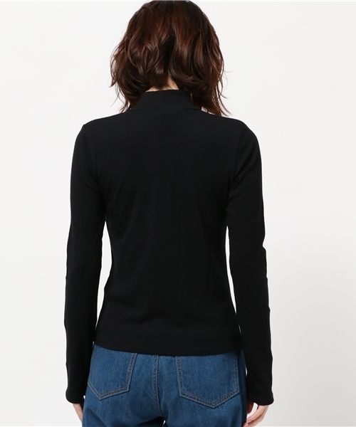 SLY（スライ）の「CUT RIB TURTLE TOPS（Tシャツ/カットソー・レディース・ブラック/イエロー系その他/トップグレー/ワインレッド・1/2）」の7枚目の写真