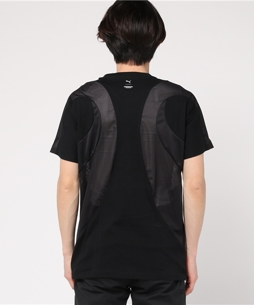 PUMA（プーマ）の「PUMA X YOSHIO KUBO SS TEE 1（Tシャツ/カットソー・メンズ・ブラック/ホワイト・LARGE/SMALL/MEDIUM/X-LARGE/XX-LARGE）」の4枚目の写真