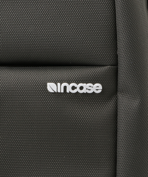 incase（インケース）の「INCO100279-ANT ICON Lite Pack（ショルダーバッグ・メンズ・ダークグレー・ONE SIZE）」の3枚目の写真