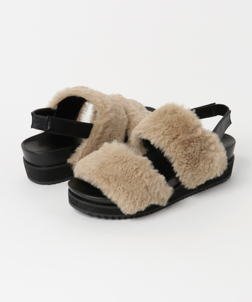 WEGO（ウィゴー）の「WEGO/ダブルベルトファーサンダル（サンダル・レディース・グレー/ブラック/ワイン/キャメル・MEDIUM/LARGE）」の10枚目の写真