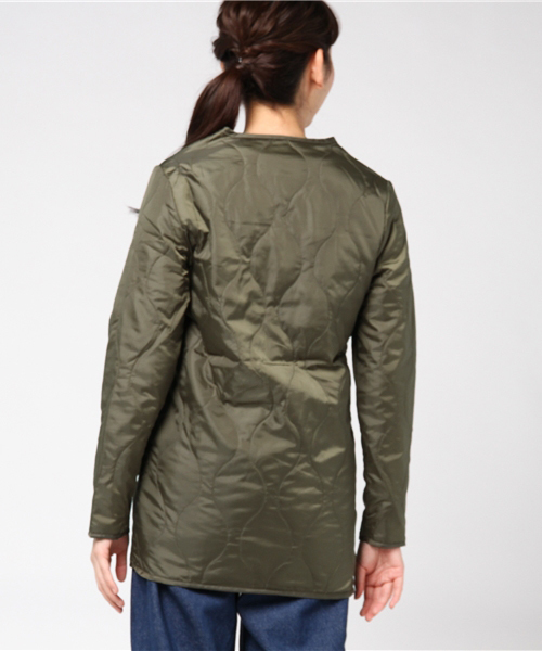 Re:EDIT（リエディ）の「キルティングノーカラージャケット（ダウンジャケット/コート・レディース・ブラック/カーキ・MEDIUM）」の8枚目の写真