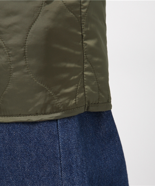 Re:EDIT（リエディ）の「キルティングノーカラージャケット（ダウンジャケット/コート・レディース・ブラック/カーキ・MEDIUM）」の4枚目の写真