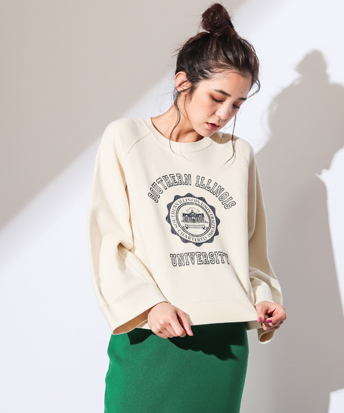 CIAOPANIC（チャオパニック）の「カレッジロゴスウェット（スウェット・レディース・ホワイト/レッド/グリーン・FREE）」の2枚目の写真