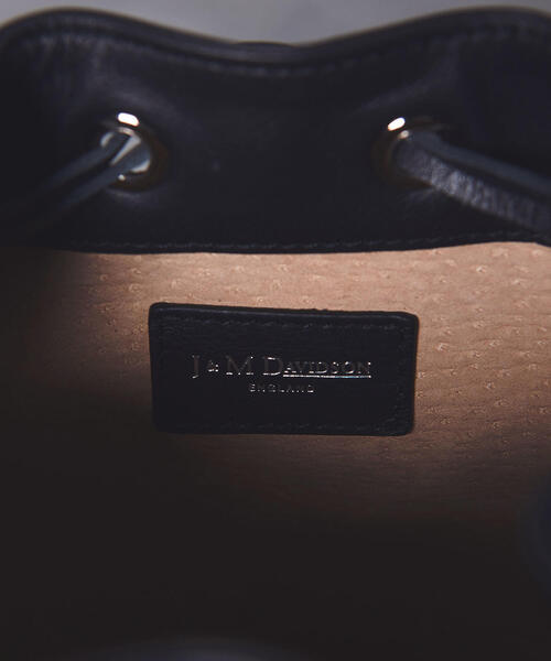 J&M Davidson（ジェイアンドエムデヴィッドソン）の「＜J&M DAVIDSON（ジェイアンドエム デヴィッドソン）＞CARNIVAL M スタッズ バッグ■■■（ショルダーバッグ・レディース・オフホワイト/ブラック・FREE）」の10枚目の写真