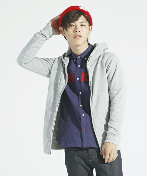 WEGO（ウィゴー）の「WEGO/カラーZIPパーカー（パーカー・メンズ・ホワイト/ブラック/杢グレー/ブルー/ネイビー/イエロー/レッド/オレンジ/ダークグリーン/ワイン・SMALL/MEDIUM/LARGE）」の4枚目の写真