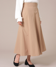 バックシャーリングスカート