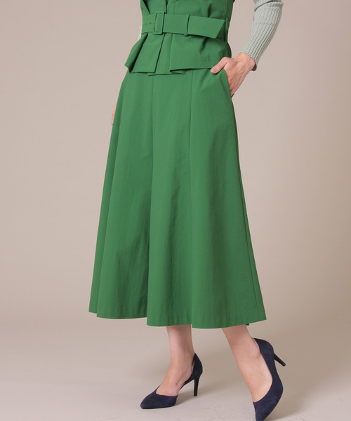 Tiara（ティアラ）の「バックシャーリングスカート（スカート・レディース・グリーン/ラベンダー/キャメル/オレンジ・S/M）」の2枚目の写真