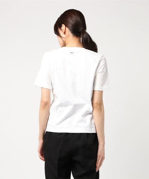 Reebok(リーボック)の「Gigi Hadid CL GH SS Tシャツ(Tシャツ/カットソー・レディース・ホワイト/ブラック・MEDIUM/X-LARGE/X-SMALL)」の4枚目の写真