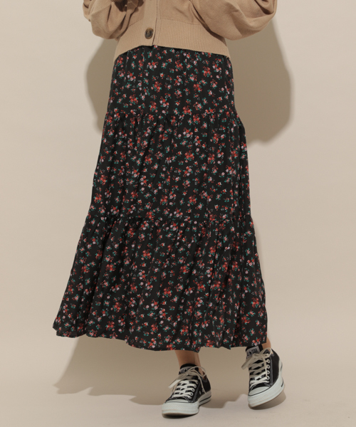 apres jour（アプレジュール）の「小花ティアードスカート【ZOZOTOWN限定アイテム】（スカート・レディース・マスタード/ブラック/オフホワイト/ダークブルー・フリー）」の3枚目の写真