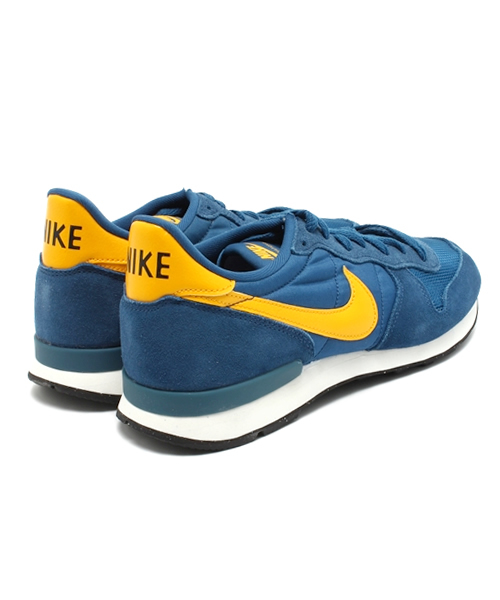 BEAMS(ビームス)の「NIKE / INTERNATIONALIST(スニーカー・メンズ・ブルー・27.5cm/27.0cm/26.5cm/26.0cm/28.5cm/28.0cm)」の3枚目の写真