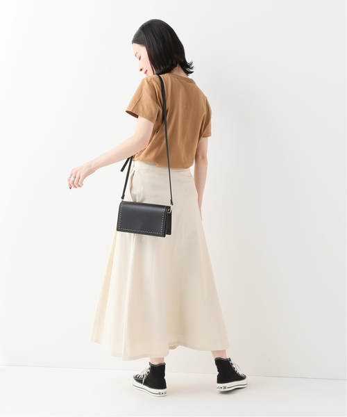 SLOBE IENA(スローブイエナ)の「MAISON KITSUNE HEAD PATCH Tシャツ(Tシャツ/カットソー・レディース・ベージュ/レッド・FREE)」の6枚目の写真