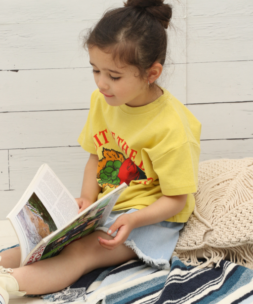 FRUIT OF THE LOOM（フルーツオブザルーム）の「【Fruit Of The Loom(フルーツオブザルーム)】別注ロゴS/S T(KIDS)（Tシャツ/カットソー・キッズ・ブルー/イエロー/ホワイト/ピンク・X-LARGE/XX-LARGE/SMALL/MEDIUM/LARGE）」の15枚目の写真