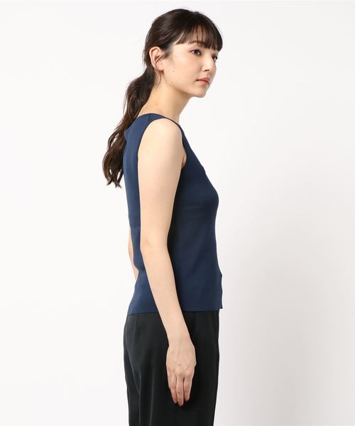 NATURAL BEAUTY BASIC（ナチュラルビューティーベーシック）の「総針ノースリーブニット（ニット/セーター・レディース・ネイビー/オフホワイト/ブラック系その他/パープル系その他・MEDIUM）」の5枚目の写真