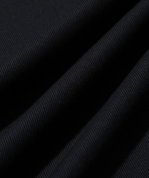 ADAM ET ROPE'(アダムエロペ)の「デラヴェゴールドツイル ヘンリーネックT(Tシャツ/カットソー・メンズ・ホワイト/チャコールグレー/ネイビー・M/L)」の9枚目の写真