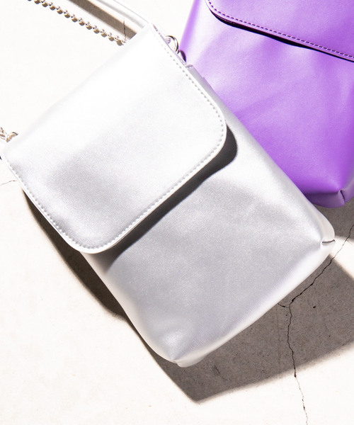 WEGO（ウィゴー）の「WEGO/ダブルチェーンフラップポシェット（ショルダーバッグ・レディース・その他1/ブラック/シルバー/その他2/パープル・FREE）」の3枚目の写真