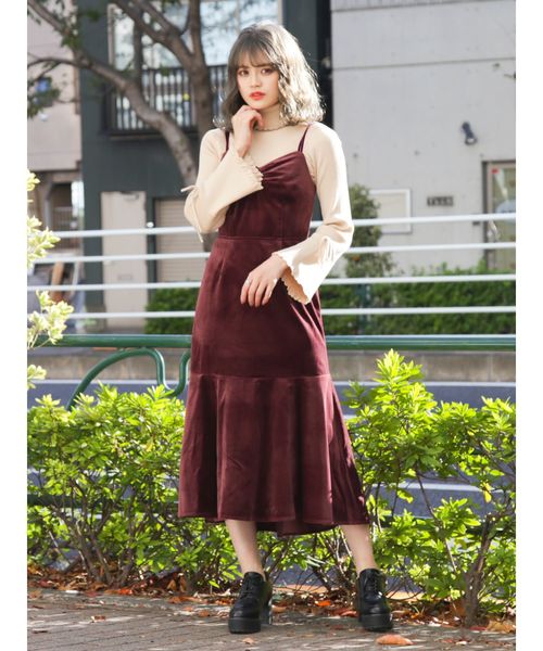 dazzlin（ダズリン）の「ベッチンキャミフレアマキシワンピース（ワンピース・レディース・ボルドー/その他1/ブラック・MEDIUM/SMALL）」の3枚目の写真