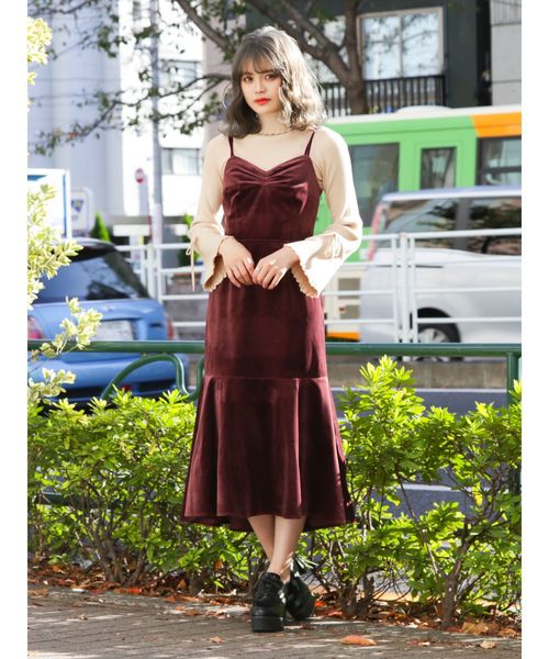 dazzlin（ダズリン）の「ベッチンキャミフレアマキシワンピース（ワンピース・レディース・ボルドー/その他1/ブラック・MEDIUM/SMALL）」の4枚目の写真