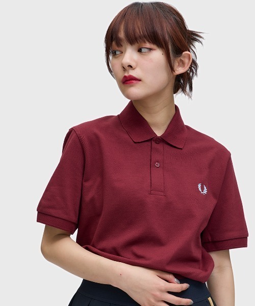 FRED PERRY（フレッドペリー）の「The Fred Perry Shirt - M3／イングランド製フレッドペリーポロシャツ（ポロシャツ・レディース・ブラック/ネイビー/ホワイト/グリーン/ネイビー系/オフホワイト/キャメル/ダークグリーン/ブラウン/マルーン/ベージュ/サックスブルー/ライトベージュ/バーガンディー/ダークブルー/ホワイト系その他/ライトブルー/ブルー系その他4/チェリーレッド・36/38/40/42/44/46）」の19枚目の写真