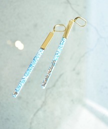 プラスチックスティックピアス