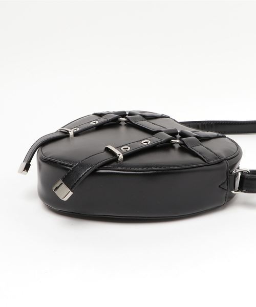 WEGO（ウィゴー）の「WEGO/ハート型ショルダーバッグ（ショルダーバッグ・レディース・ブラック/ホワイト・FREE）」の3枚目の写真