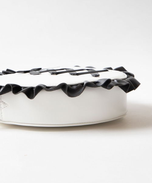 WEGO（ウィゴー）の「WEGO/ハート型ショルダーバッグ（ショルダーバッグ・レディース・ブラック/ホワイト・FREE）」の15枚目の写真